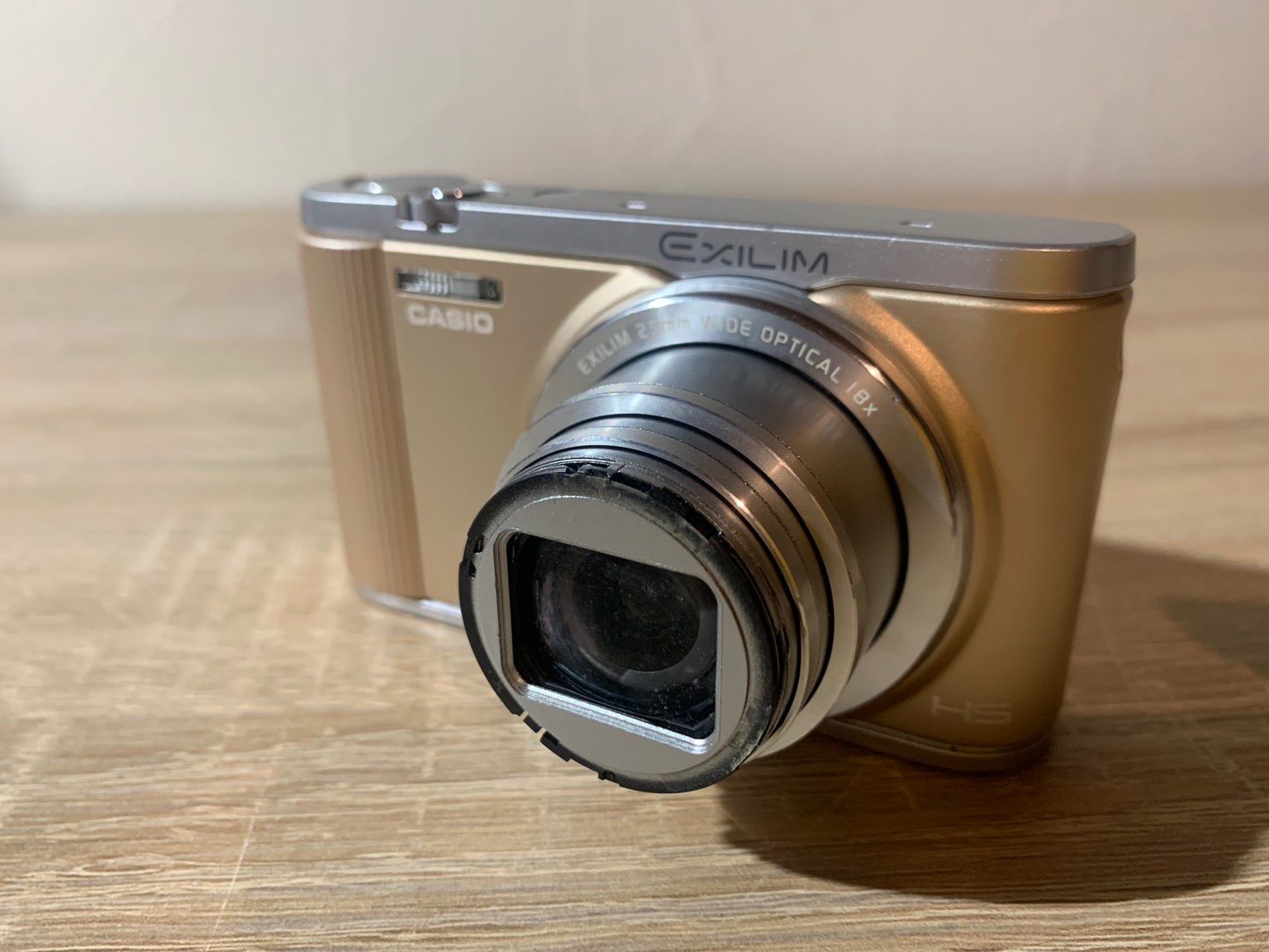 CASIO HIGH SPEED EXILIM EX-ZR1800GD 5969 Casio EXILIM EX-ZR1800