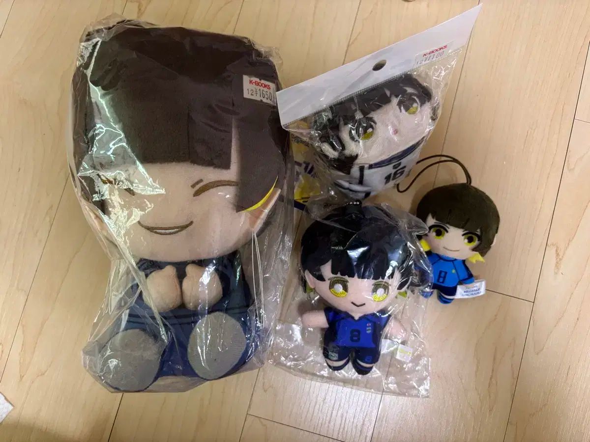 ブルーロック 蜂楽廻 まとめ売り - キャラクターグッズ新品 ブルー