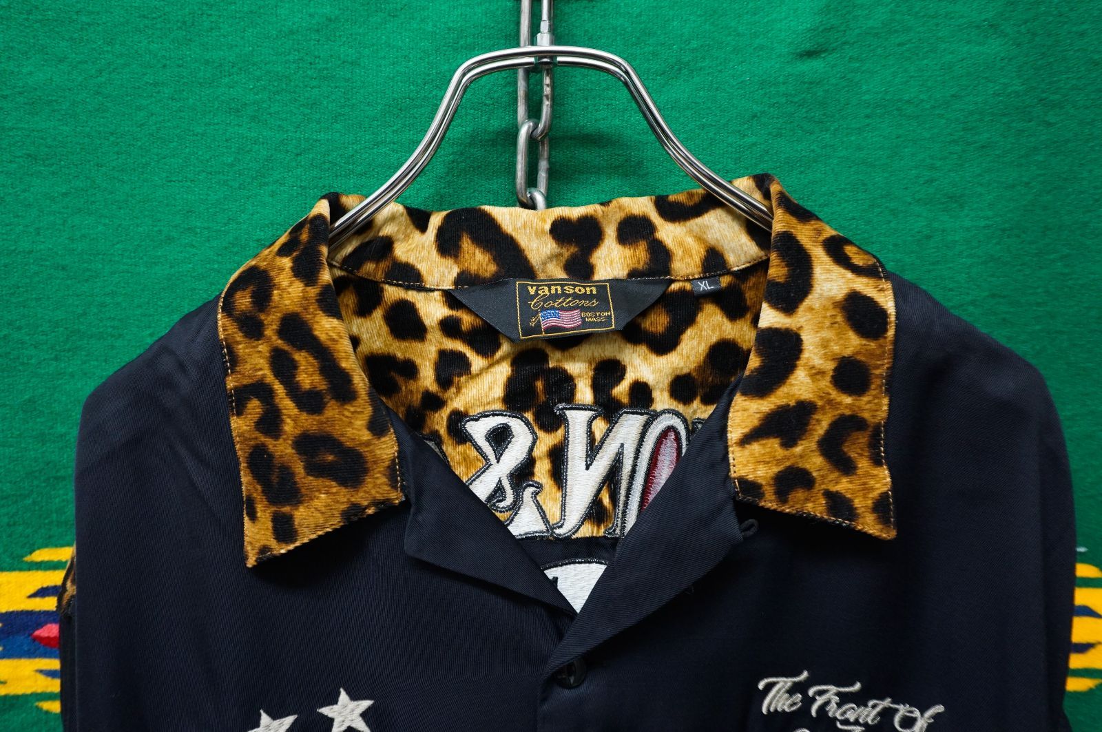 ✨美品✨【VANSON×T.F.O.A】ポロシャツ デスラビット 刺繍 XL VANSON×T.F.O.A コラボ Tシャツ 刺繍 デスラビット 七分袖 M