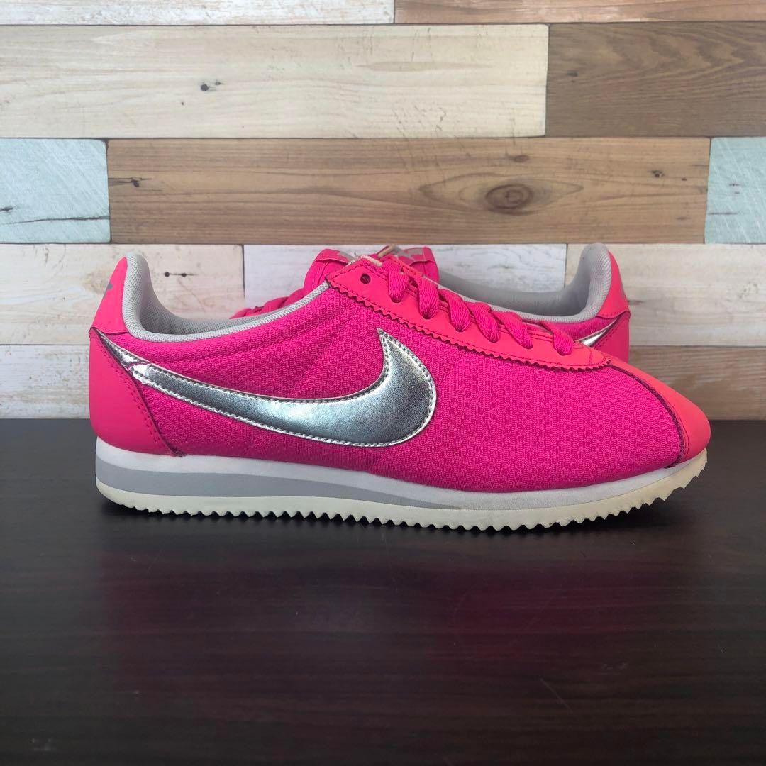 NIKE CLASSIC CORTEZ NYLON ナイキ クラシック コルテッツ ナイロン 