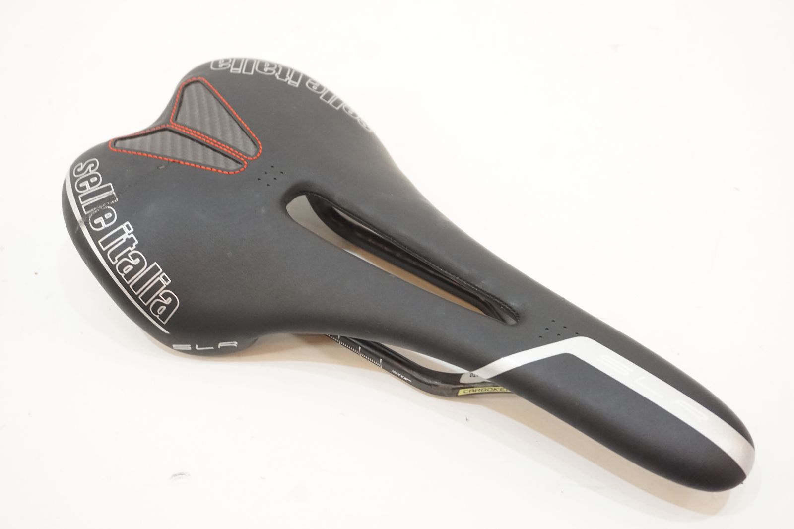 SELLE ITALIA セラ イタリア SLR KIT CARBONIO サドル | バイチャリ浦和ベース