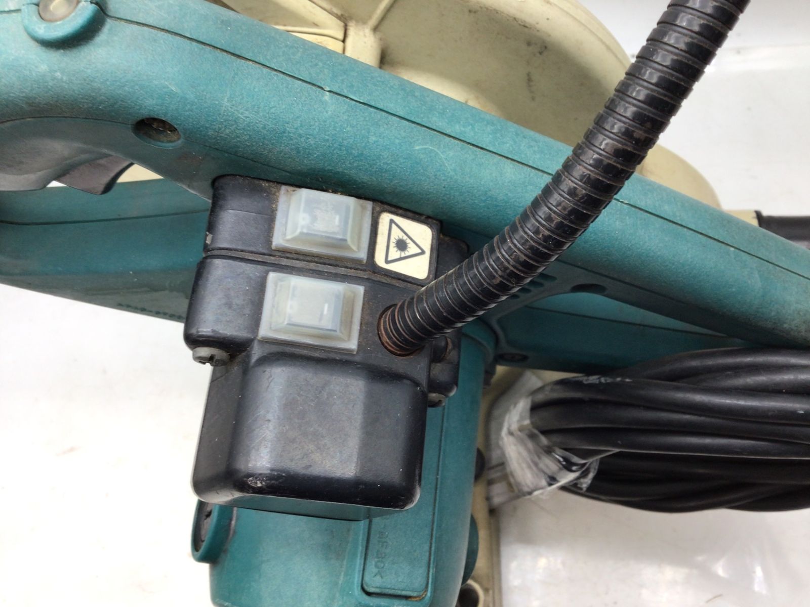 Makita|マキタ 216mm卓上マルノコ