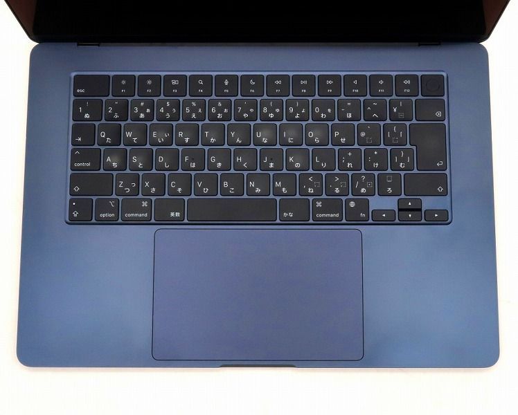 M2チップ搭載15インチ MacBook Air - ミッドナイト Amazon.co.jp: 15インチMacBook Air: 8コアCPUと10コアGPUを搭載