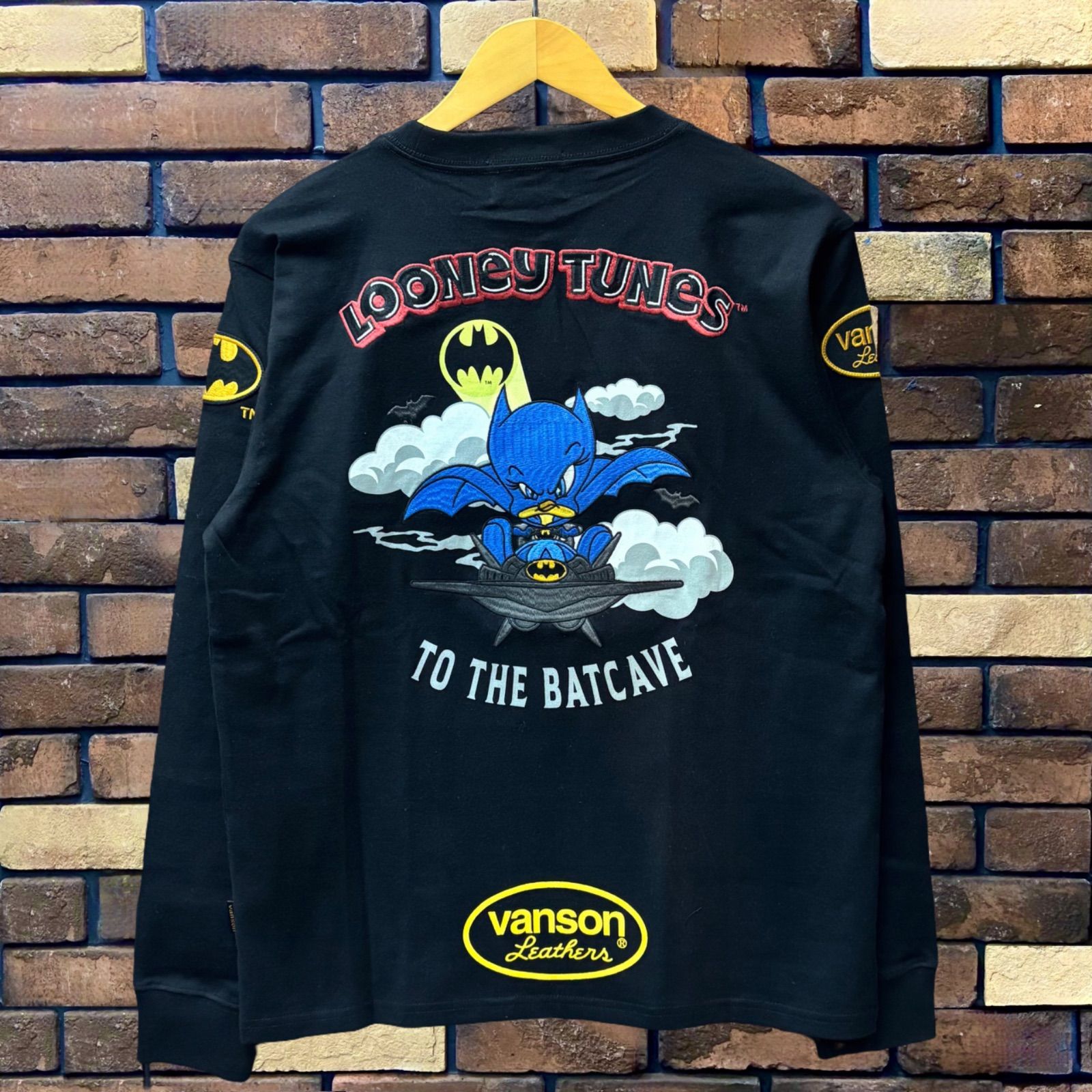 VANSON×LOONEY TUNES Warner BROS.ワーナー100周年記念 バンソン