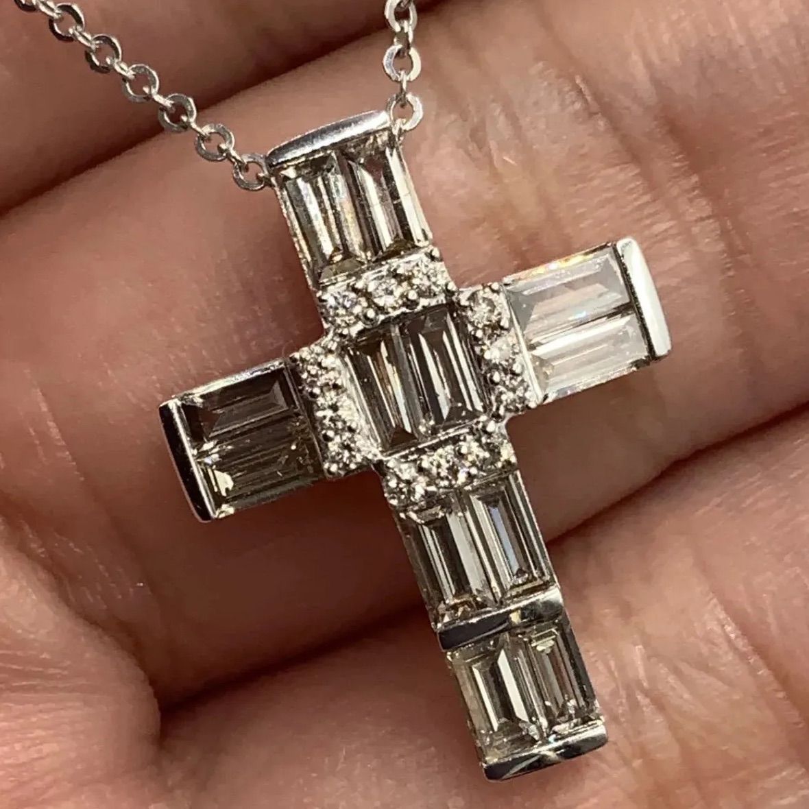年初セール K18WG ダイヤモンドクロス ネックレス 1.16ct 4.2g 約45cm 