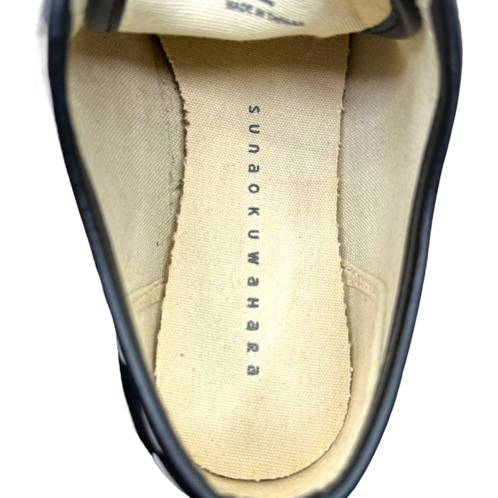 ララ sunao kuwahara(スナオクワハラ) Leather sneakers with dot