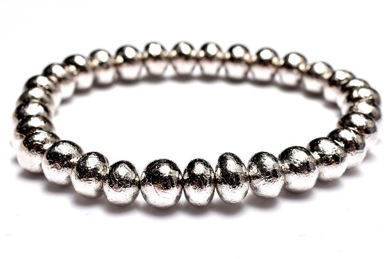 １点物 メテオライト アルタイ隕石 5-6.5x7.5mm シルバーコーティング タンブル ボタン ブレスレット パワーストーン 天然石 _MA9906