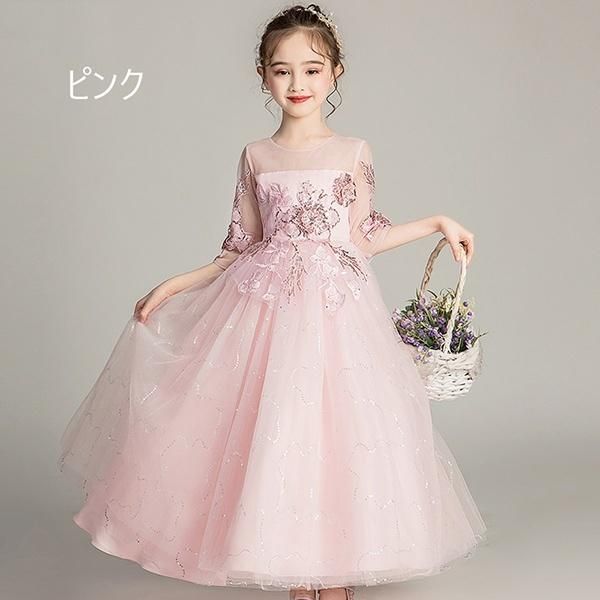 花嫁付き添い 結婚式