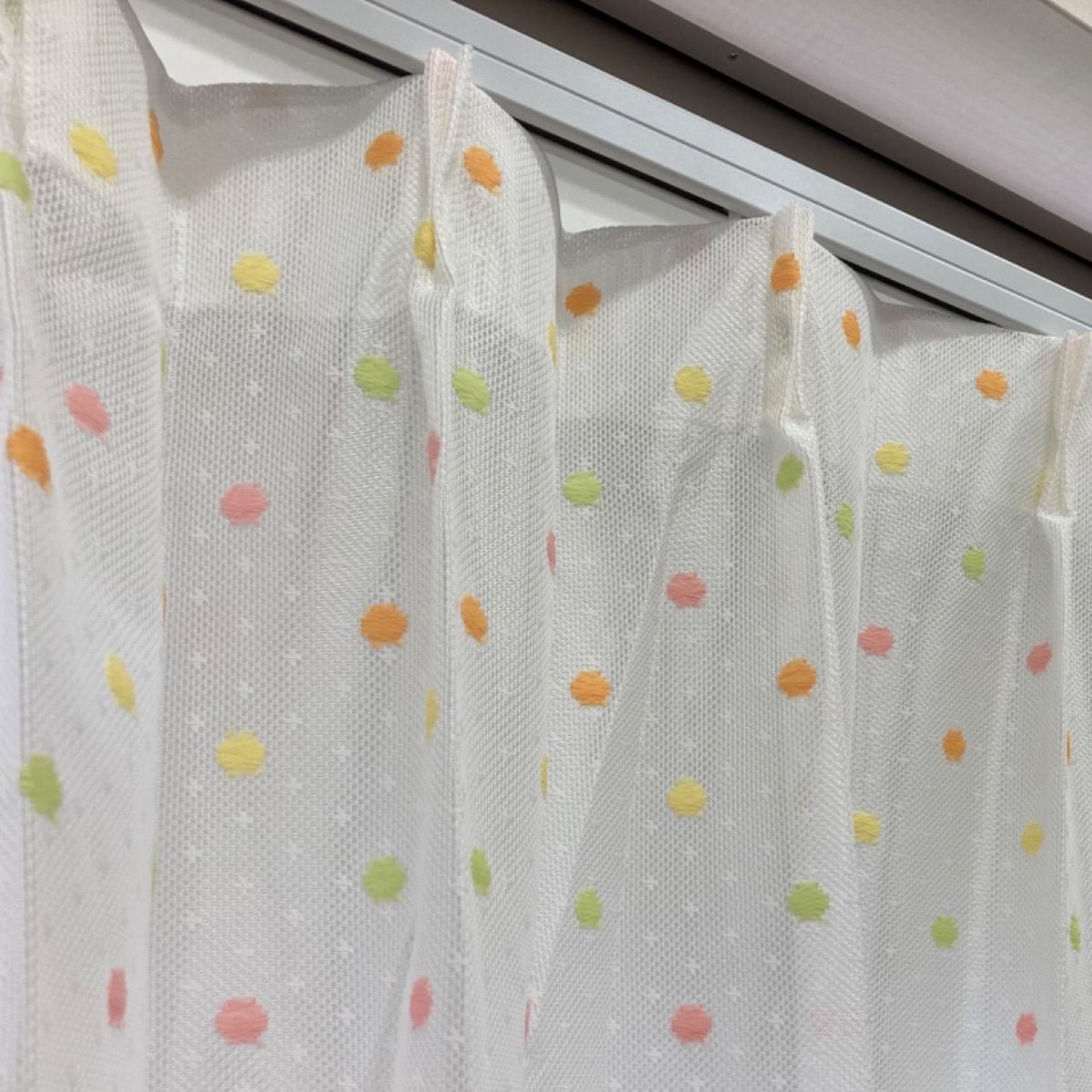 ドット柄刺繍がかわいい】レースカーテン ホワイト 巾100cm×丈
