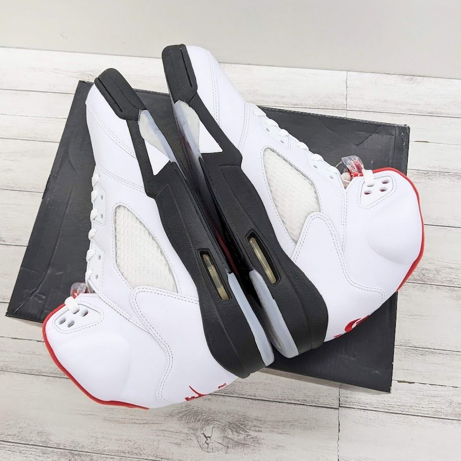 エアジョーダン 5 レトロ DA1911-102 ホワイト/レッド　新品未使用 NIKE AIR JORDAN 5 RETRO 