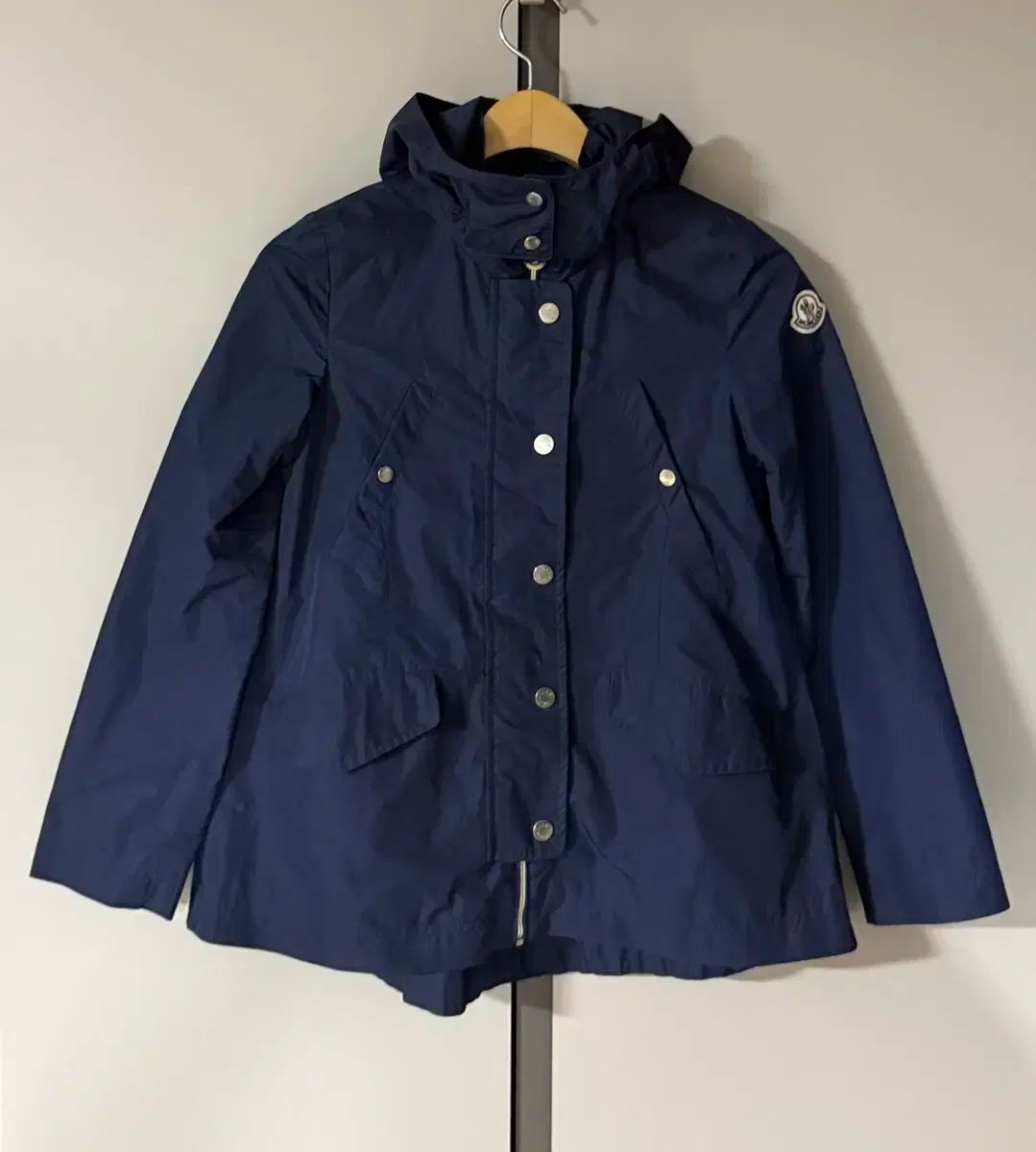 MONCLER モンクレール キッズ マウンテンパーカー トレンチ ブルゾン 12 税金