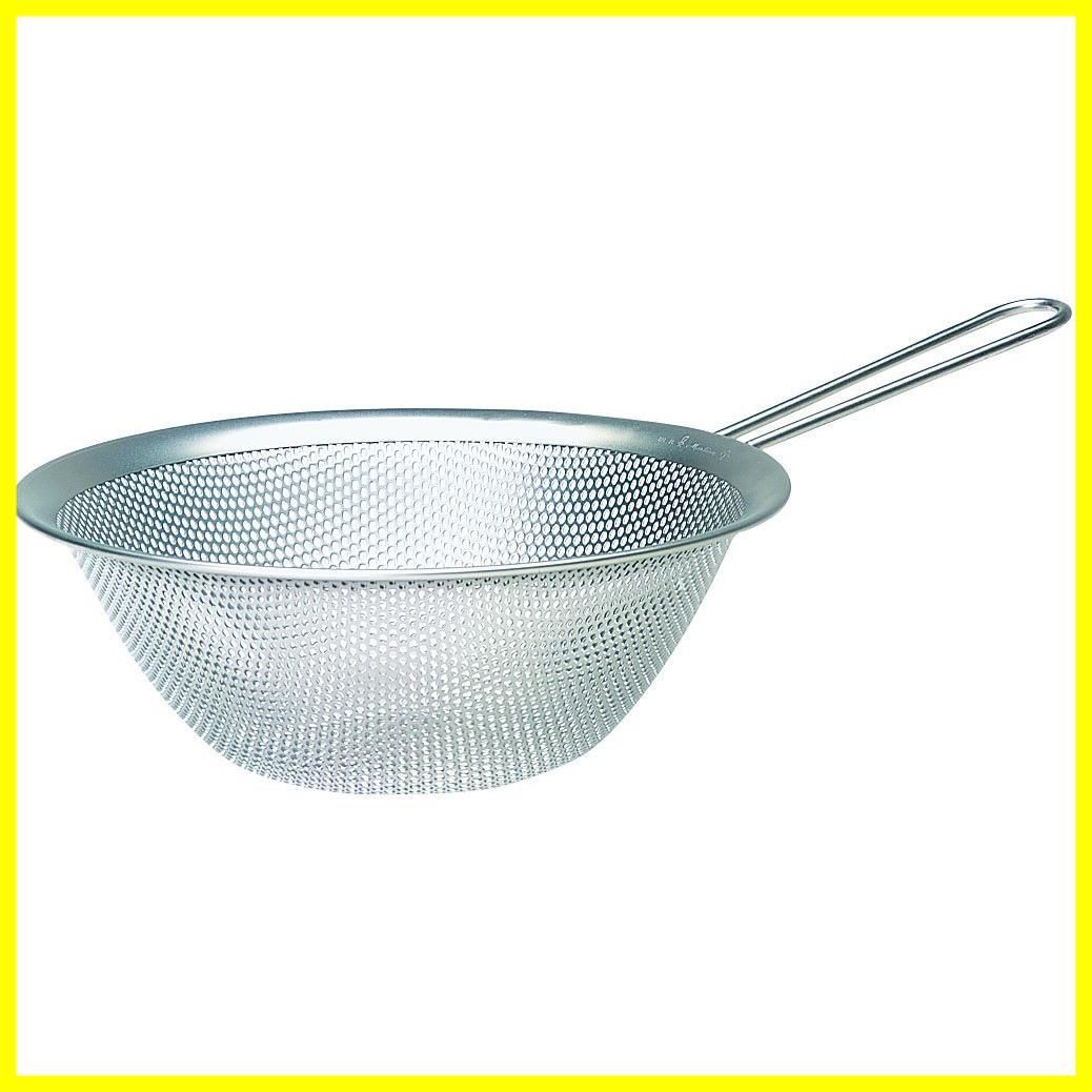 柳宗理 Sori Yanagi 水切りの良さと洗いやすさを追求したパンチングストレーナー 燕三条 ステンレス製ざる 19.23.27cmセッ ｜柳宗理 Sori Yanagi 水切りの良さと洗いやすさを追求した