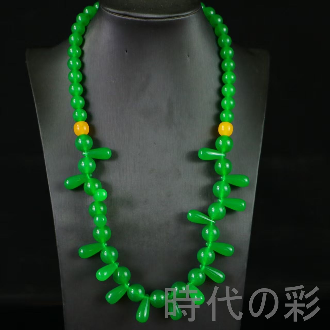 中国古美術 清代 高冰翡翠 宝石彫 旧家蔵 精工彫刻 項鏈 ネックレス 唐物 骨董品 アンティーク 装身具 R07092729