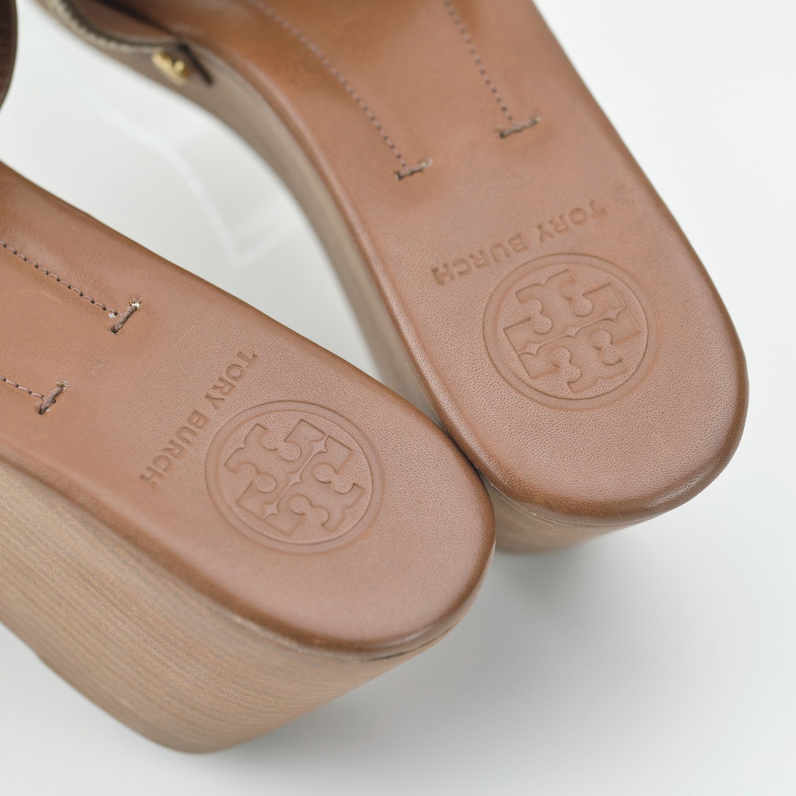 うのにもお得な 新品、未使用 TORY BURCH/トリーバーチ ウェッジ