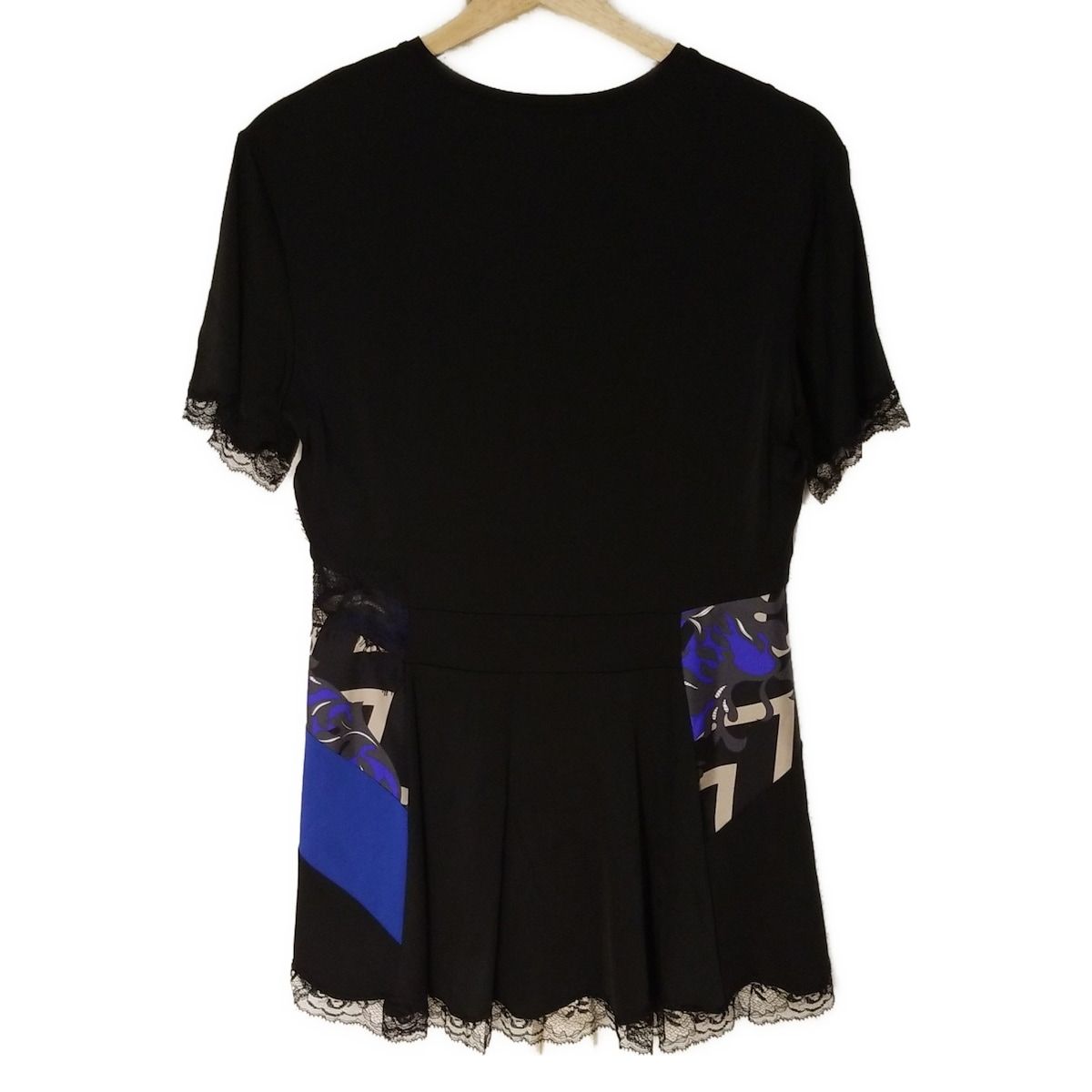 EMILIO PUCCI PUCCI エミリオプッチ 半袖カットソー サイズ42 I レディース - 黒×ブルー×マルチ Vネック
