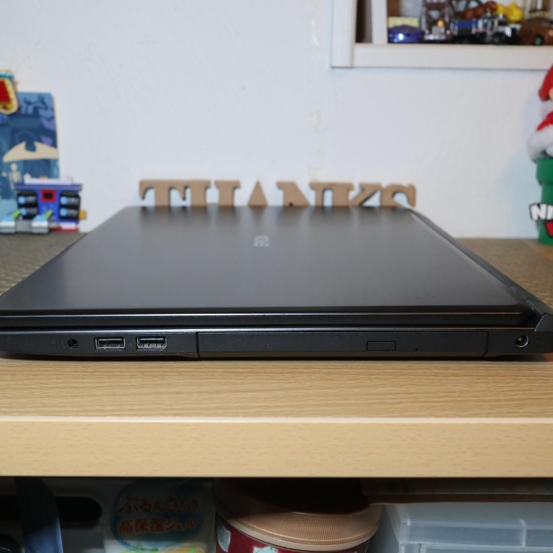 Win11公式対応10世代i3|メ8G|SSD HDD|DVD|無線|カメラ