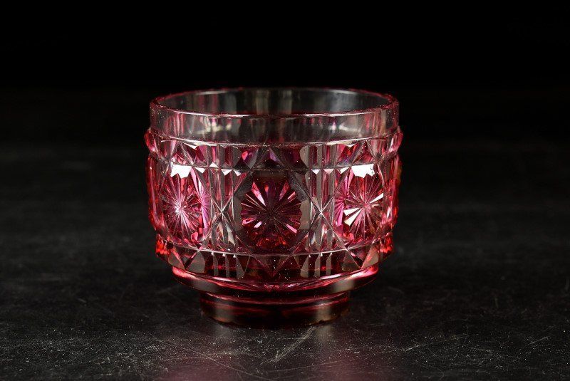 蔵A3500a 薩摩びーどろ工芸 復元薩摩切子 色被せガラス切子猪口 共箱 島津