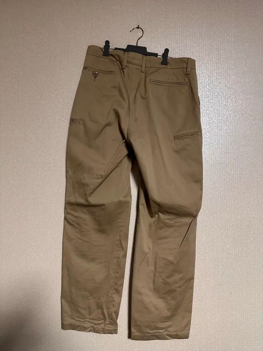 ヒューマンメイド チノ