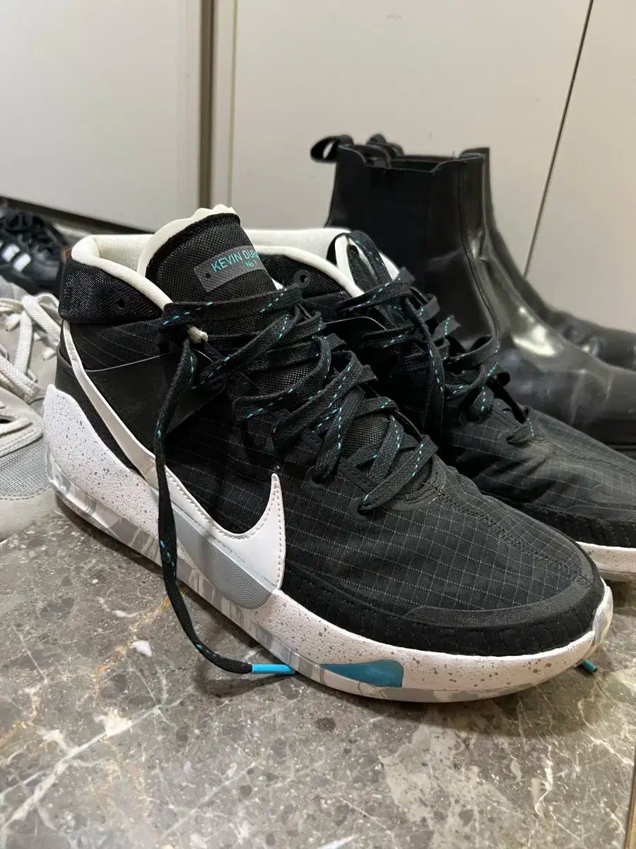 KD13 290