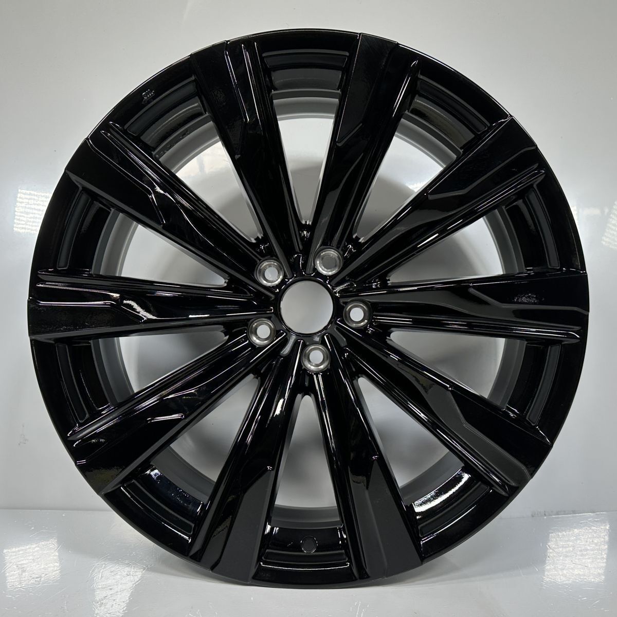 クラウスポーツ AZSH36W AZSH37W 純正 アルミホイール×1本 21インチ 黒 8.5J PCD114.3 ５穴 ハブ径60＋35 42611-30L40 管理27989