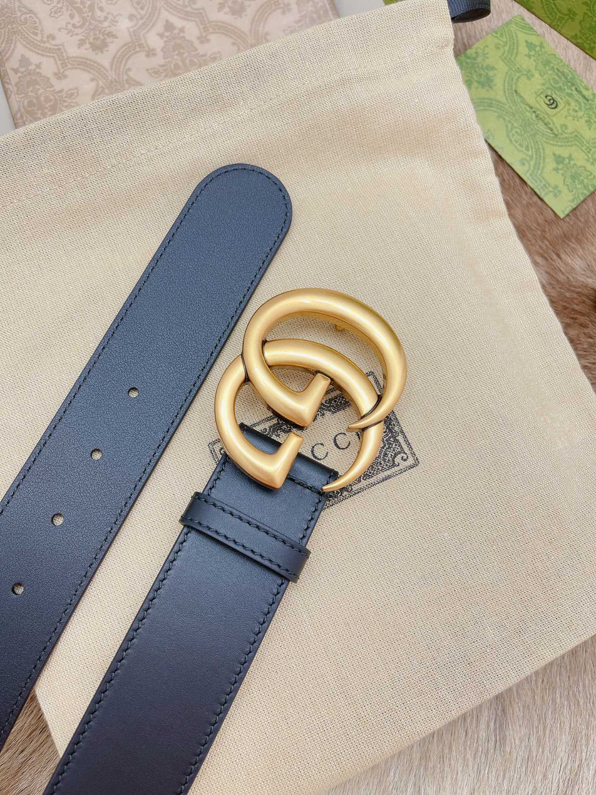 GW中お値下げ中!GUCCI ブラウンレザーベルト ダブルGロゴ 今日特価】Gucci Double G 2.0cm 本革ベルト-2 - メルカリ