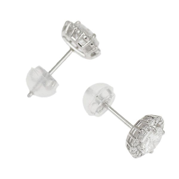ピアス 0.749ct