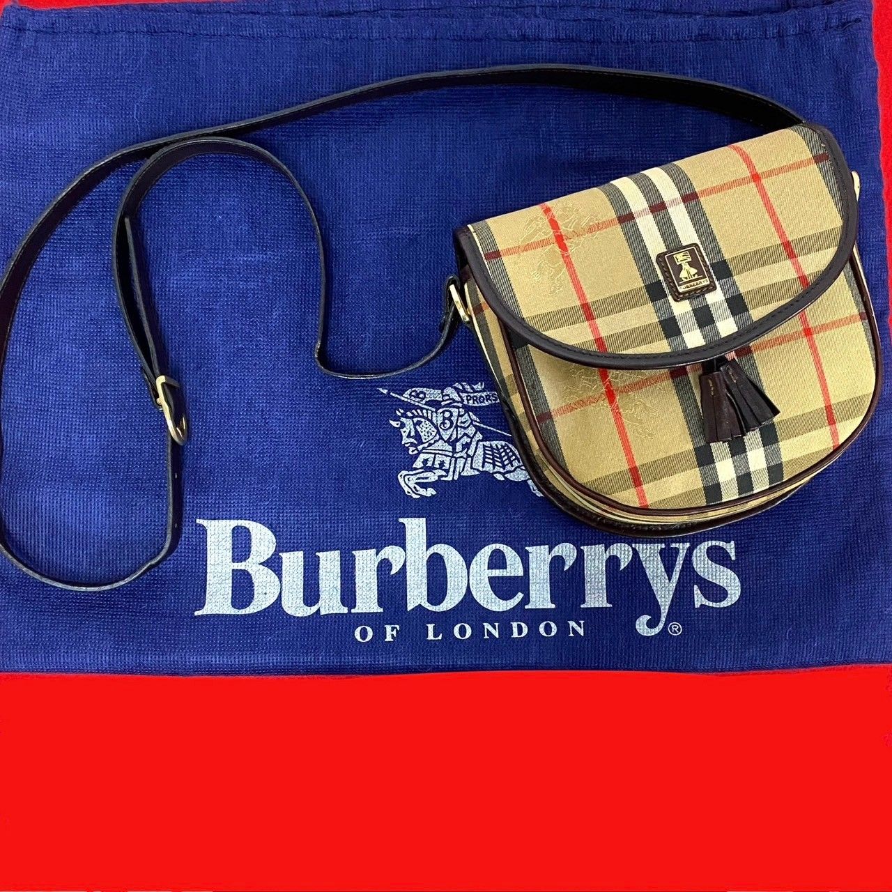 極 美品 BURBERRY バーバリー ノバチェック シャドーホース キャンバス レザー 本革 ミニ ショルダーバッグ ポシェット ベージュ  58379 - メルカリ