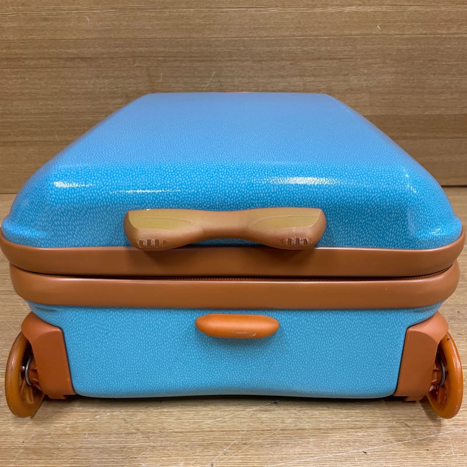 樹脂×レザー スーツケース