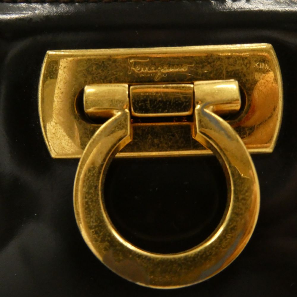 Salvatore Ferragamo フェラガモ　ガンチーニ　ミニショルダー FERRAGAMO - Salvatore Ferragamo フェラガモ ガンチーニ