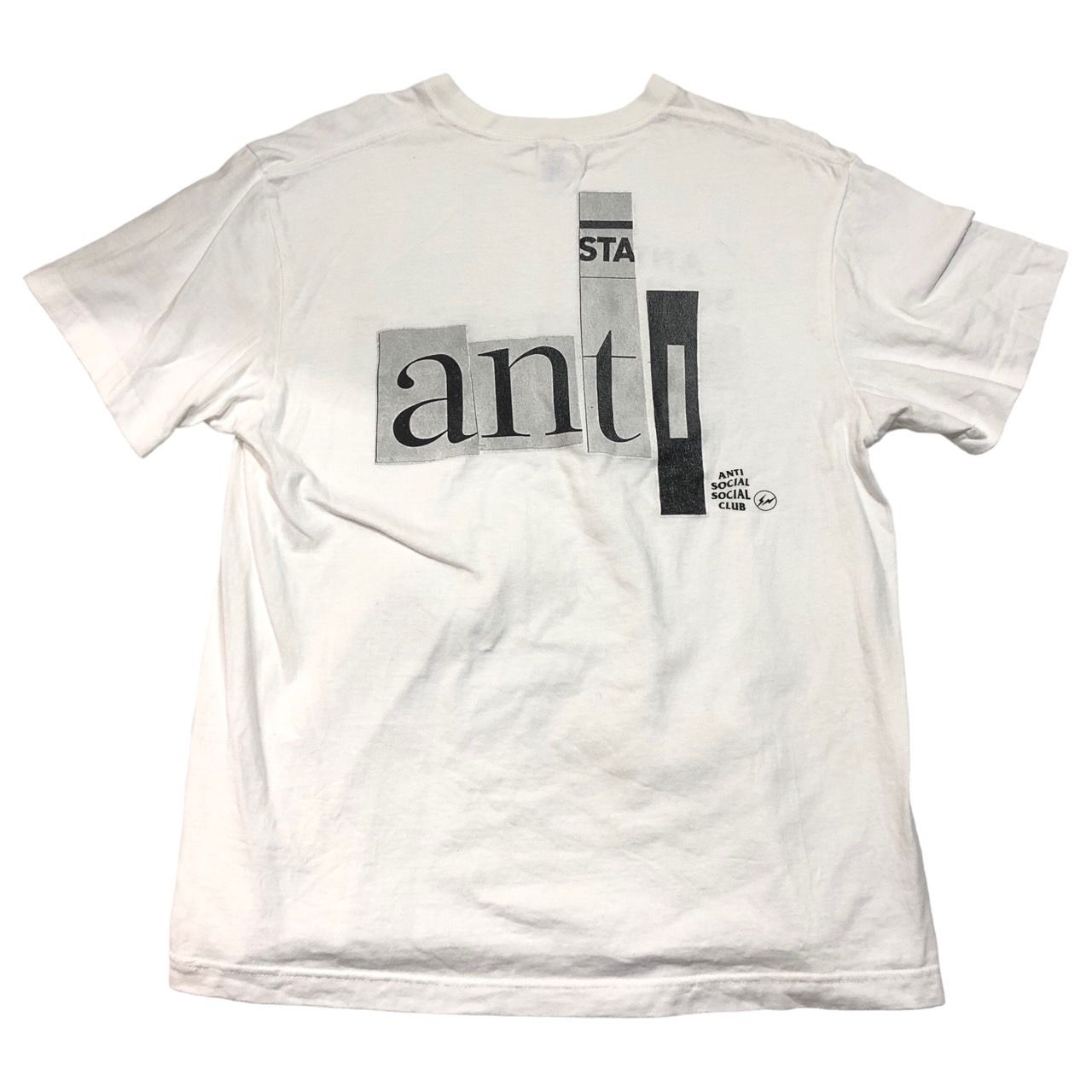 ANTI SOCIAL SOCIAL CLUB×FRAGMENT DESIGN(アンチソーシャルソーシャルクラブ×フラグメントデザイン) 22AW  FRAGMENT DESIGN TEE/ロゴプリントTシャツ L ホワイト United Athleボディ