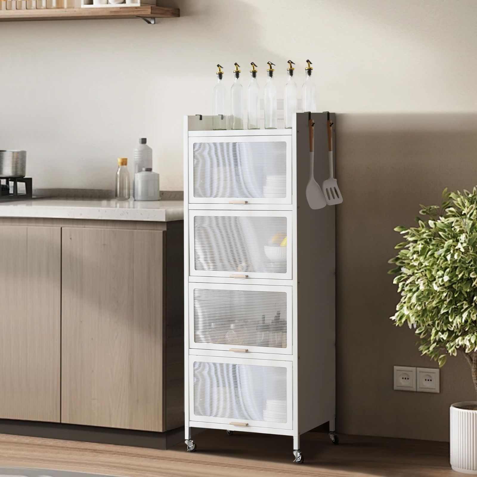 ハンキング エッグチェア♦️希少 ホワイトラタン&アイアン