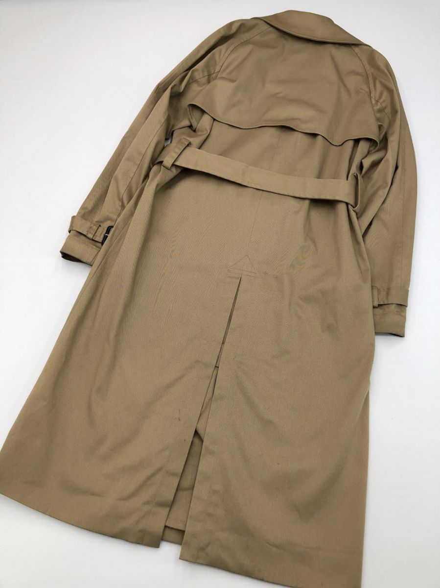 美品☆ UNITED TOKYO トレンチコート ベージュ　サイズ2(M相当) UNITED TOKYO（ユナイテッドトウキョウ）の「スタンドカラー2way