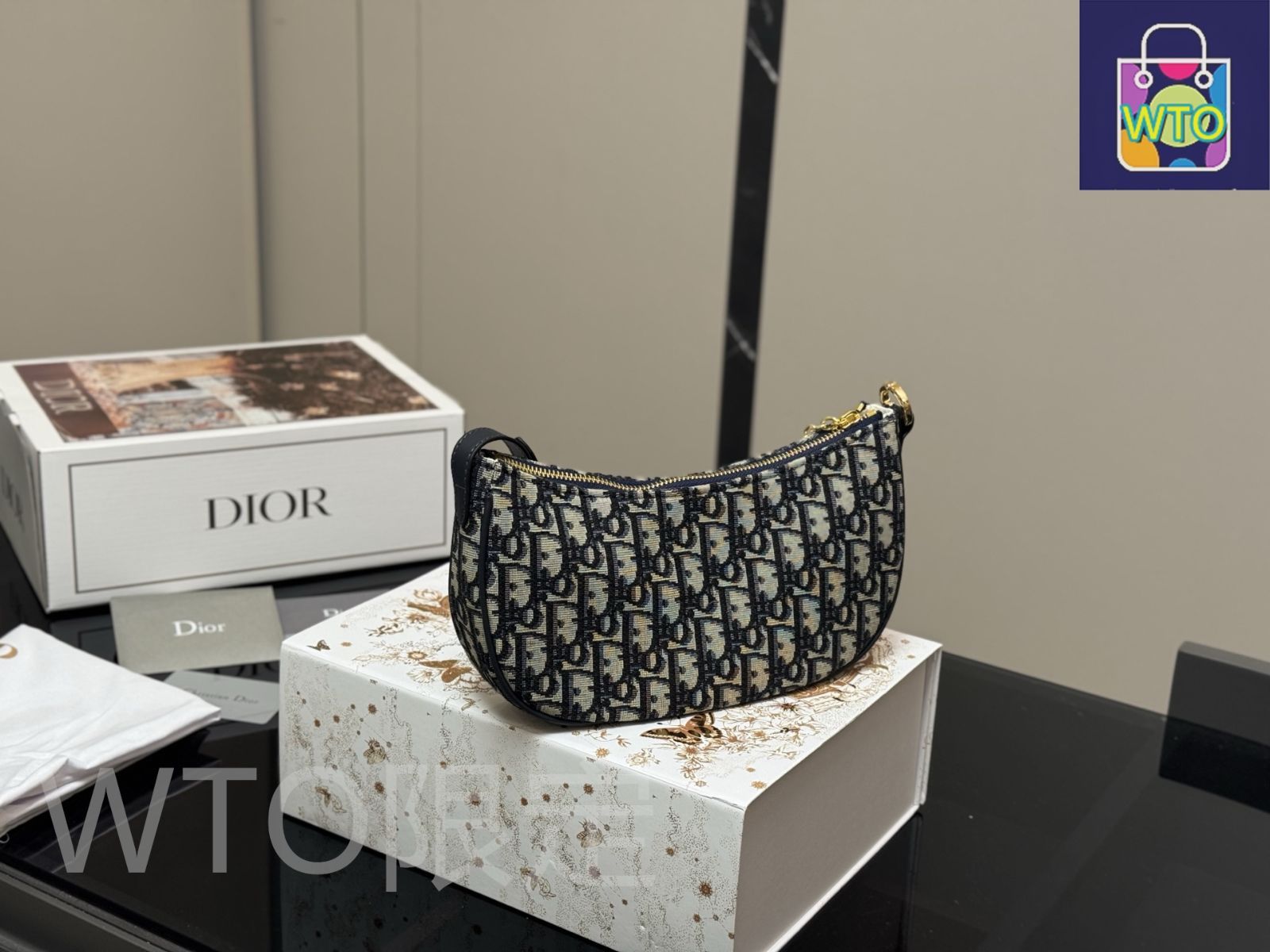 【高級感溢れる♪】DIOR★ハンドバッグ 今日特価】Dior ディオール ミス クレセントバッグ シリーズ