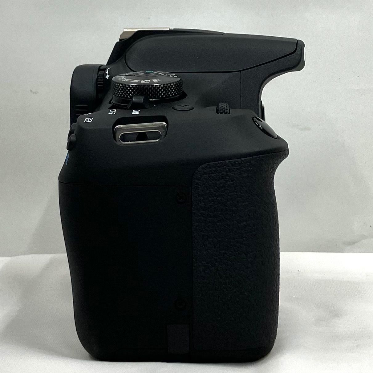 ♡♡様専用商品 Canon EOS KISS X6i ダブルズームキット 美品】Canon EOS