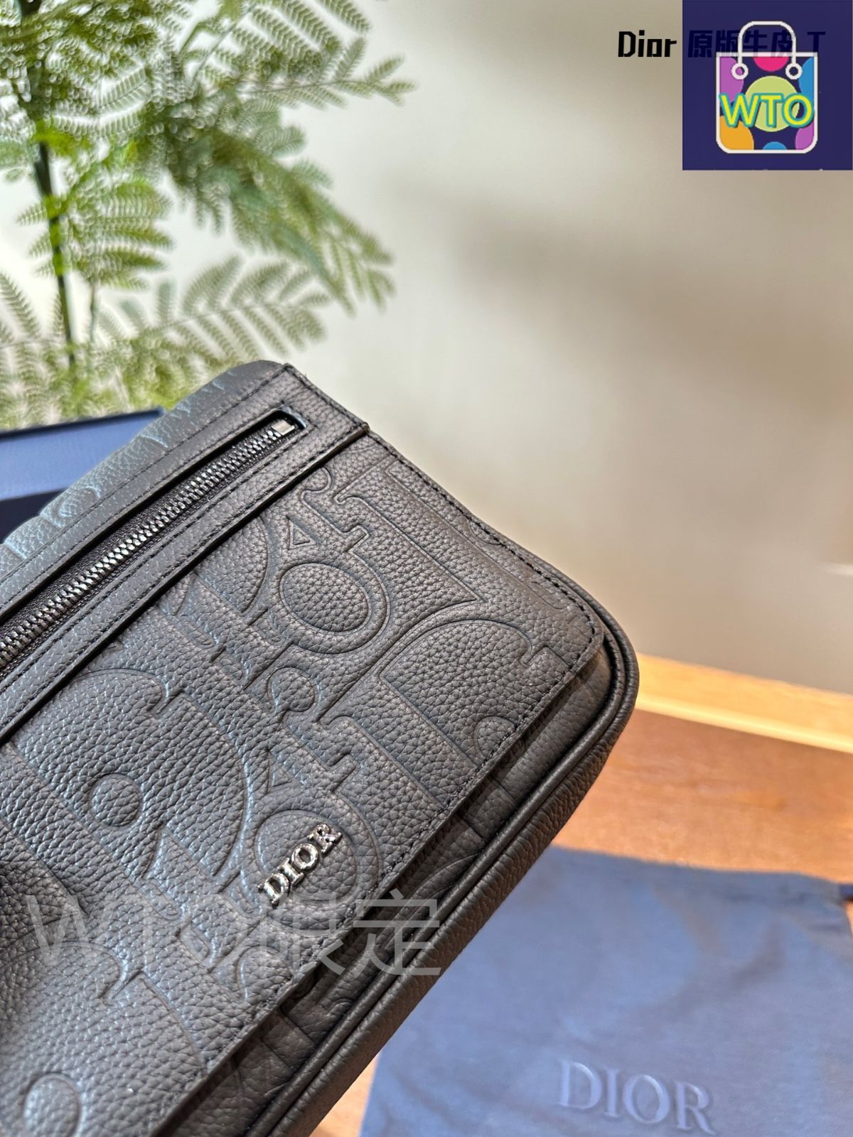今日特価】Dior Gravity Embossed Leather Bag ディオール