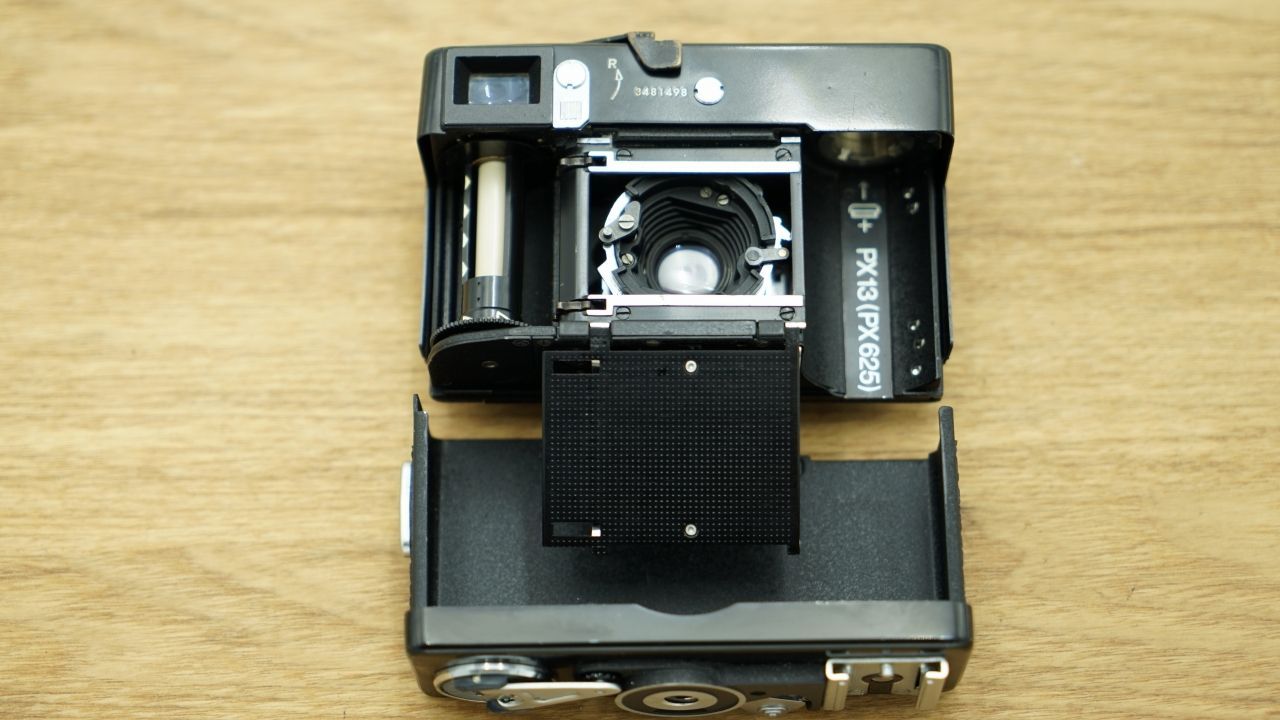 8340 良品 Rollei 35 露出計OK シンガポール製 ブラック - カメラ 