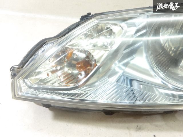 ホンダ 純正 GB3 GB4 フリード HID ヘッドライト ヘッドランプ