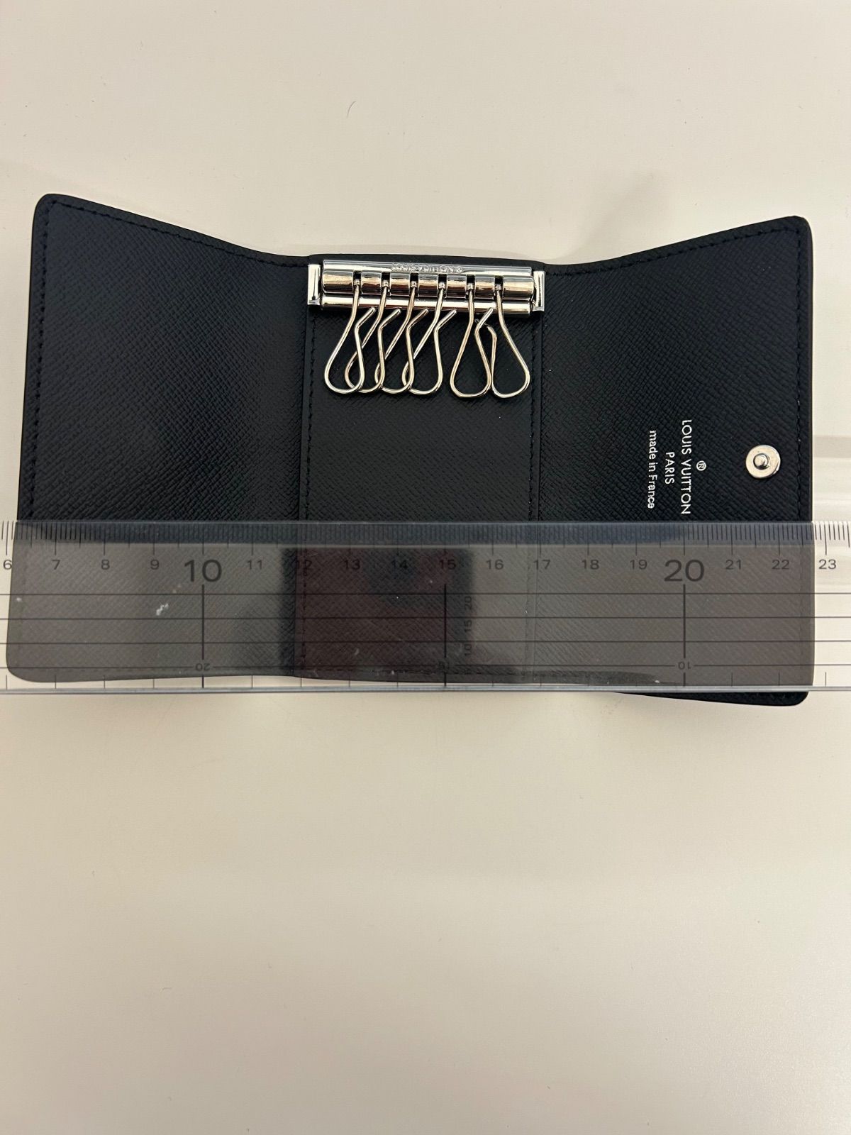ほぼ新品 LV LOUIS VUITTON ルイヴィトン モノグラム 6連キーケース