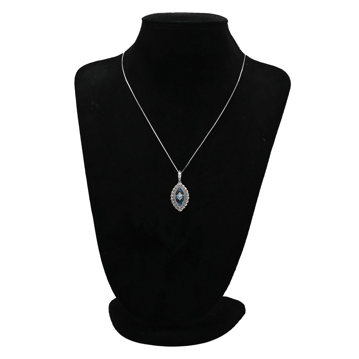 ブルートパーズ ダイヤモンド