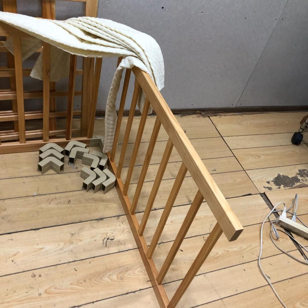 Kidzoo ベビーサークル 天然木 木製 8枚セット フレキシブル ベビー