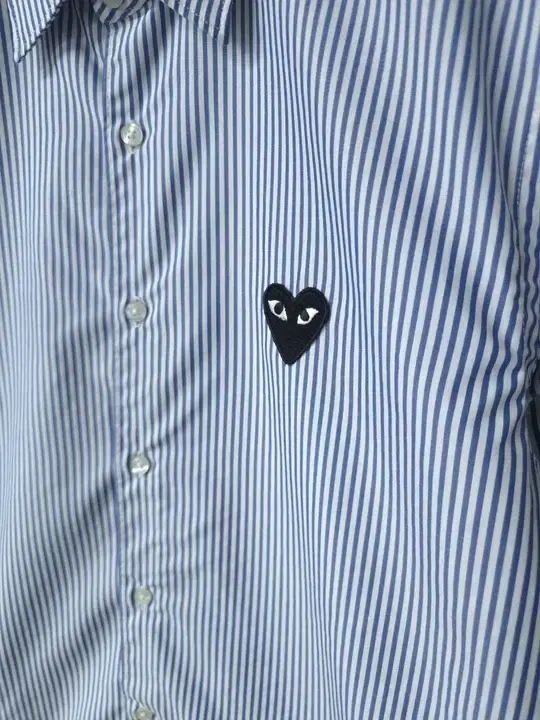 ブラックワッペン シャツ