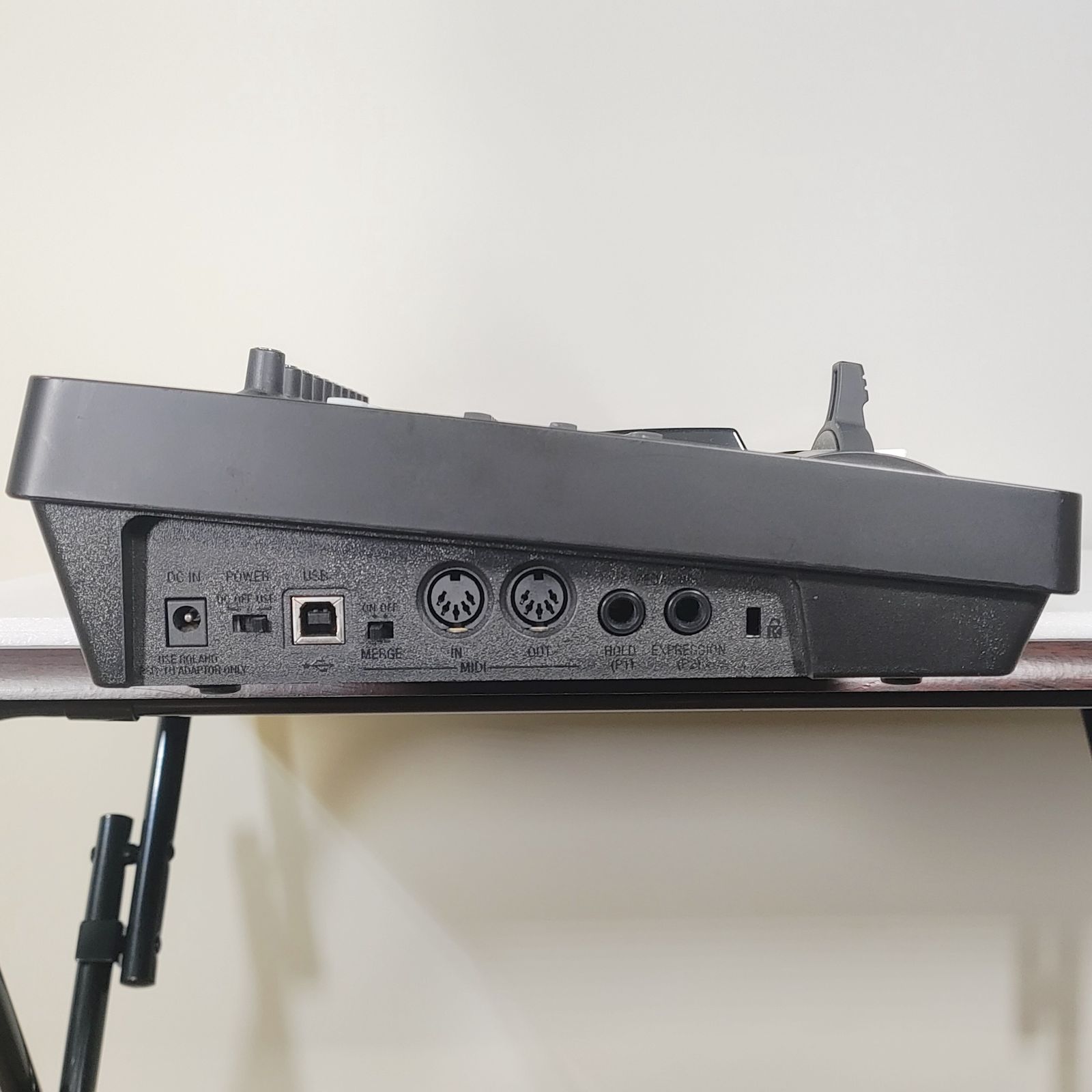 Roland A-300PRO｜MIDIキーボードコントローラ｜DTM/DAW｜ローランド