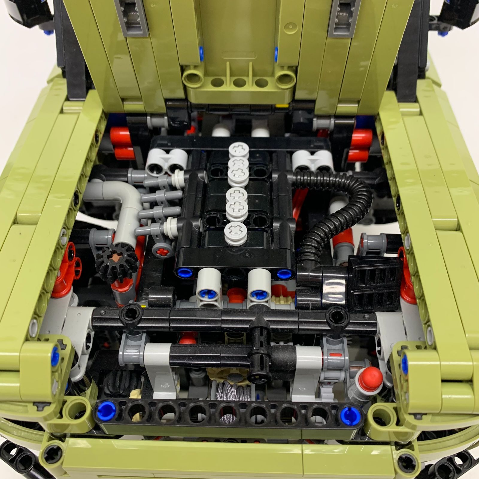 〇レゴ テクニック ランドローバー・ディフェンダー 42110 廃盤 セール中