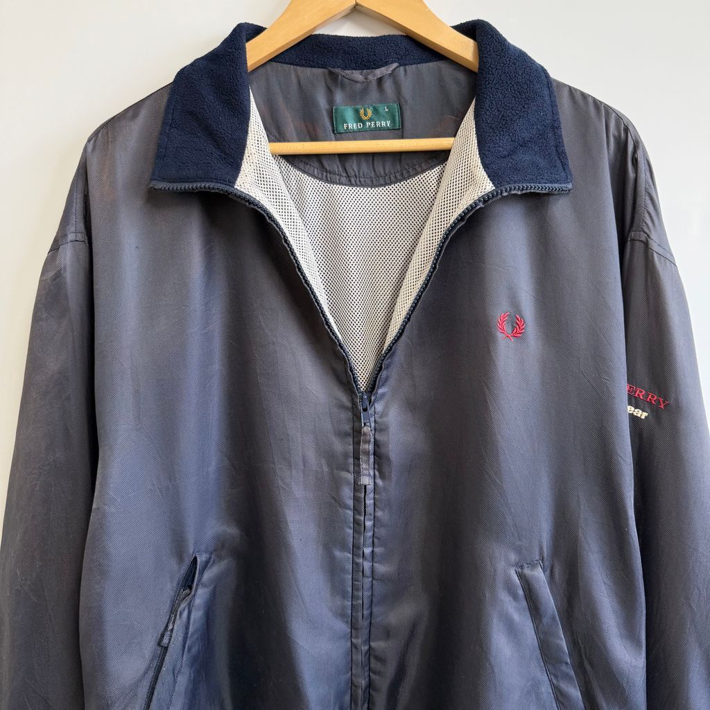FRED PERRY フレッドペリー ナイロンジャケット スポーツウェア