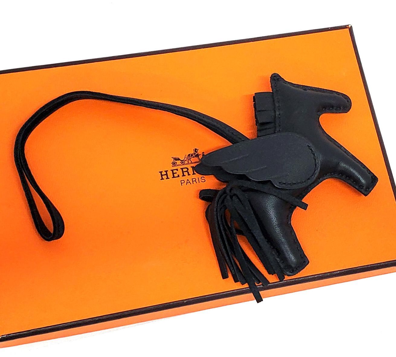 黒 ソーブラック