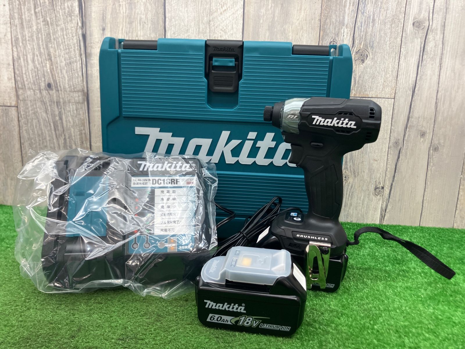 送料無料 ♥ マキタmakita♪18vコードレスインパクトドライバー TD157DRGXB♪ブラック|黒♪アクトツール富山店♪A