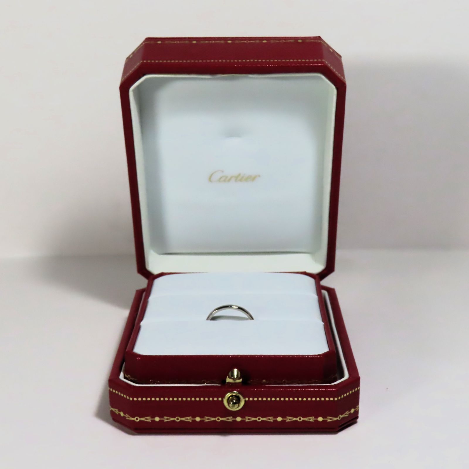 新品同様 美品 CARTIER 1895 WEDDING BAND カルティエ 1895 ウェディング リング プラチナ pt950 9号 結婚指輪  マリッジリング B4078000 - メルカリ