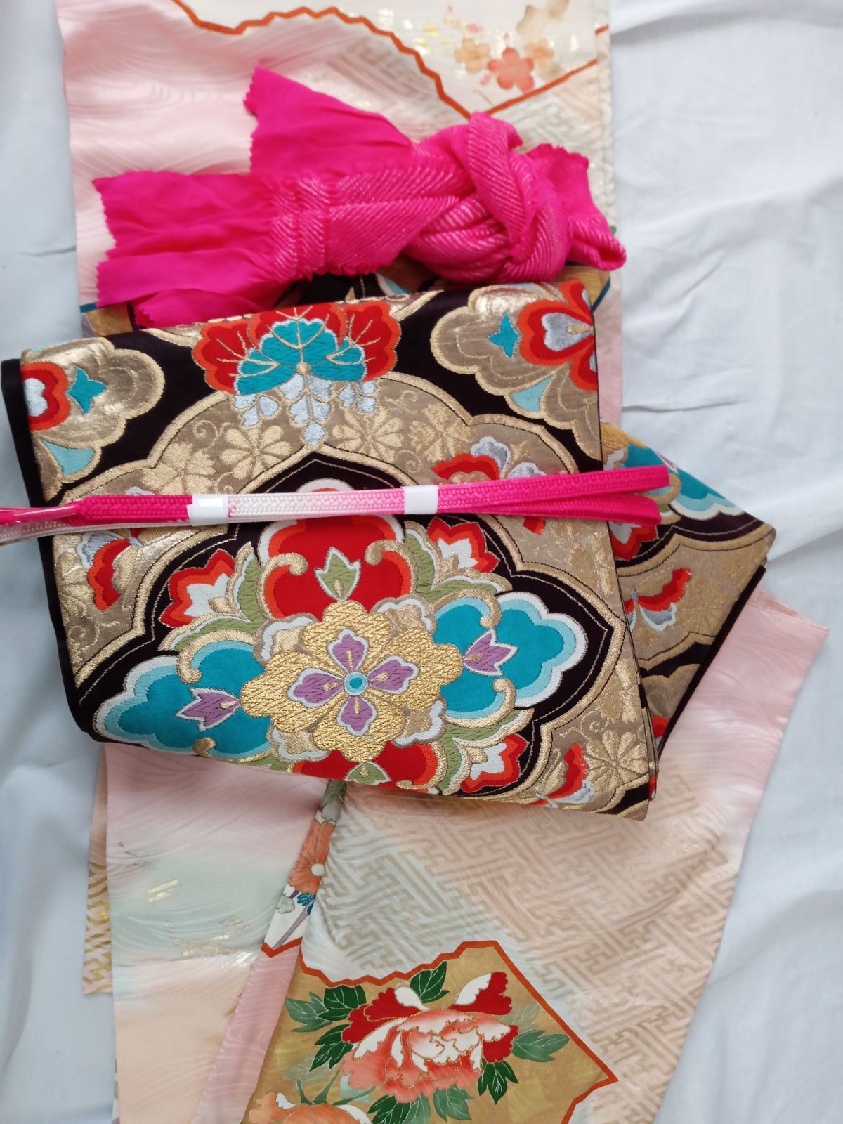 ふわぽむ様 うちわカバー ハンドメイド Kpop 丸型 コンサート ヒョウ柄