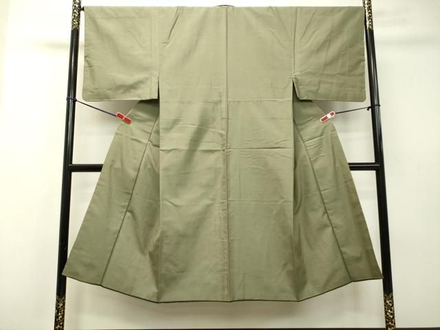 アンサンブル 山葵色