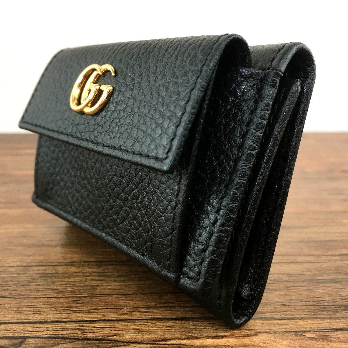 81 送料込み！ 未使用品 GUCCI コンパクトウォレット 52327